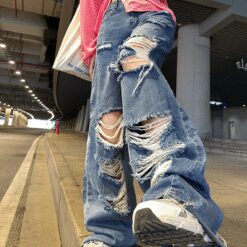 Ripped wide leg jeans