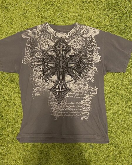 Vintage Back Wing Graphic T Shirt