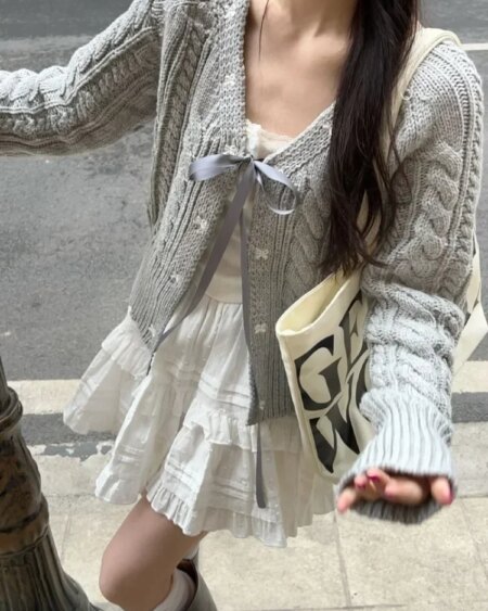 Sweet Gil Bow Knitted cardigan cardigans Sweaters