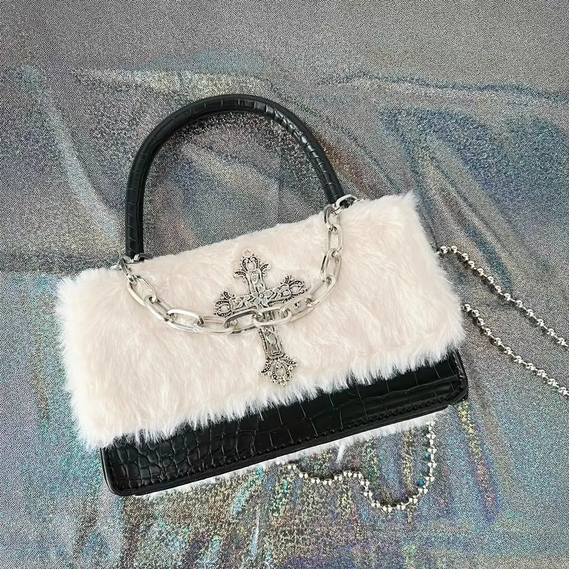 Chains Crossbody Bag