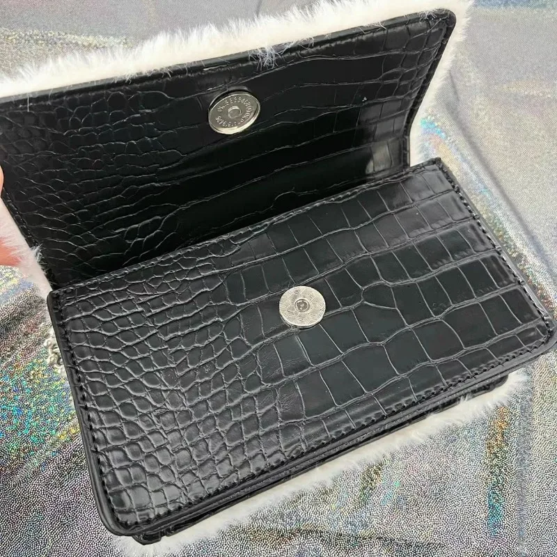 Chains Crossbody Bag