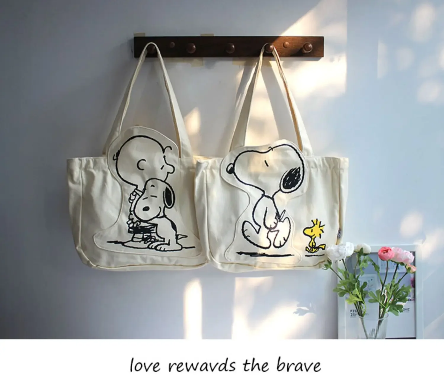 Snoopy Canvas Shoulder Bag