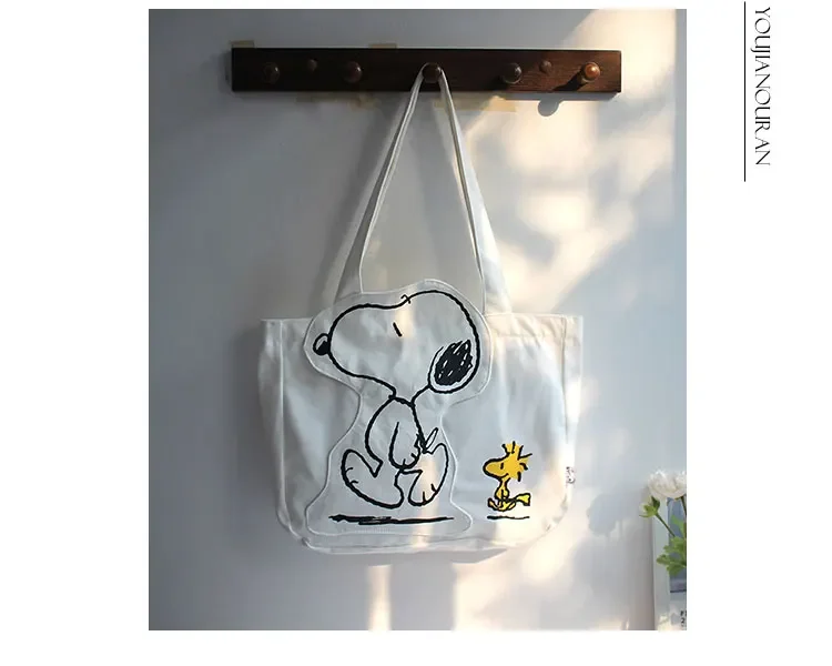 Snoopy Canvas Shoulder Bag