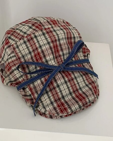Bow Strap Berets
