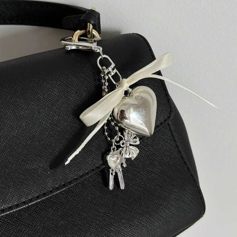 Big Heart Bowknot Keychain