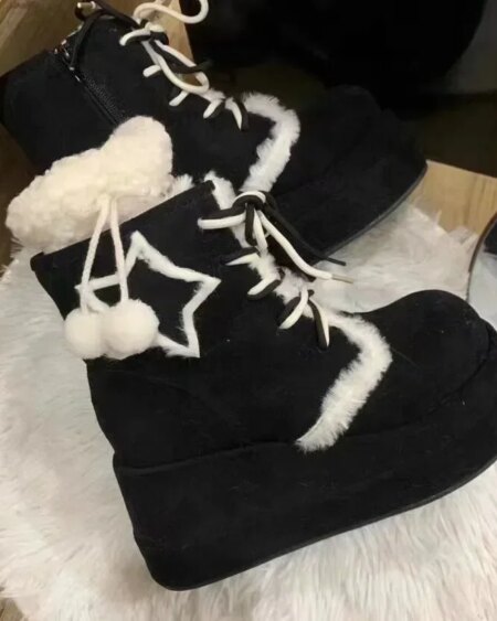 Round Toe Plush Fleece Boots
