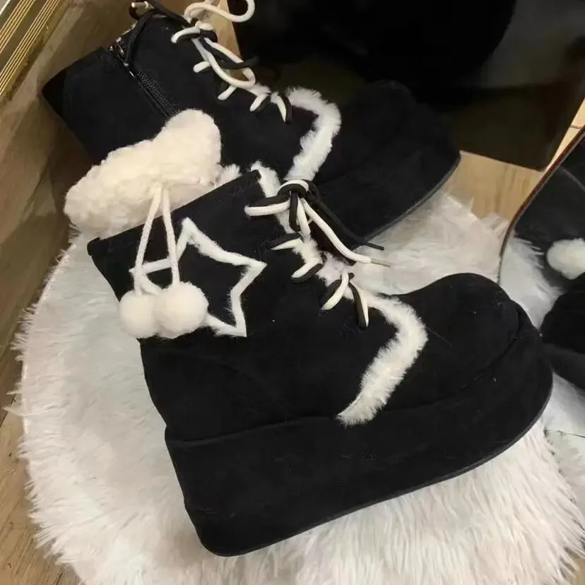 Round Toe Plush Fleece Boots