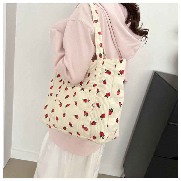 Strawberries Corduroy tote Bag
