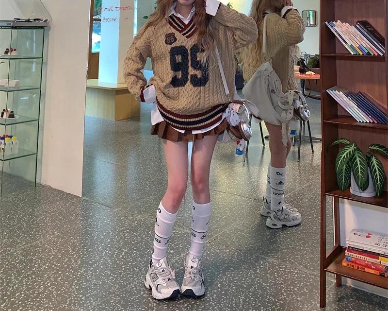 Oversized Korean Preppy Style Letter Print Loose Sweater Oversized Korean Preppy Style Letter Print Loose Sweater