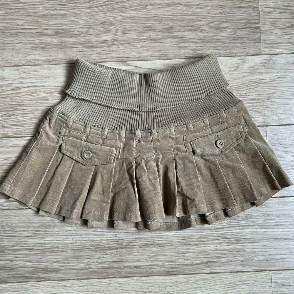 Y2K Ribbed Stretchy Waistband Mini Skirt