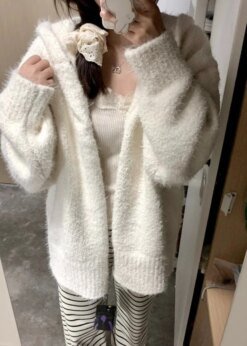 Casual White Knitted Cardigan