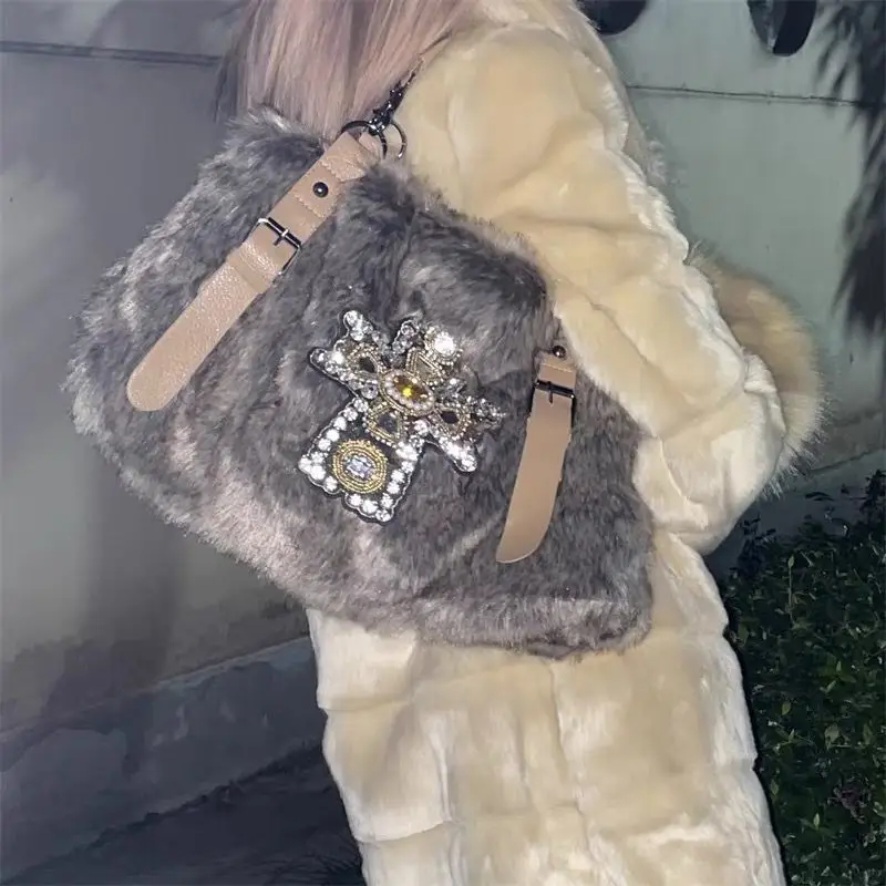 Large Capacity Crucifixion Rhinestone Handbag