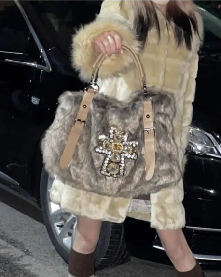 Large Capacity Crucifixion Rhinestone Handbag