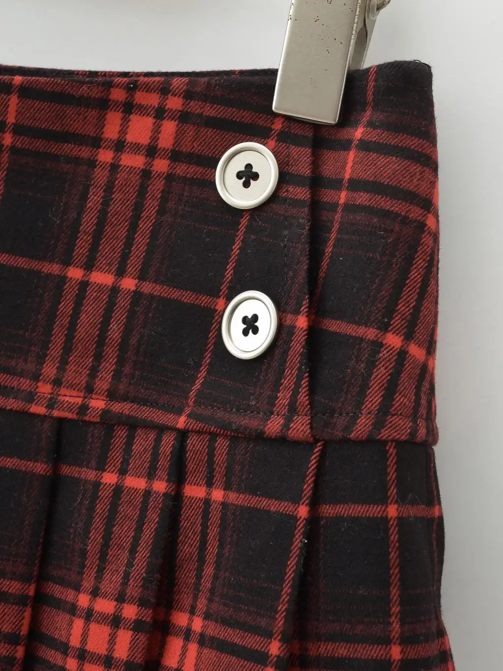 plaid skirts preppy style