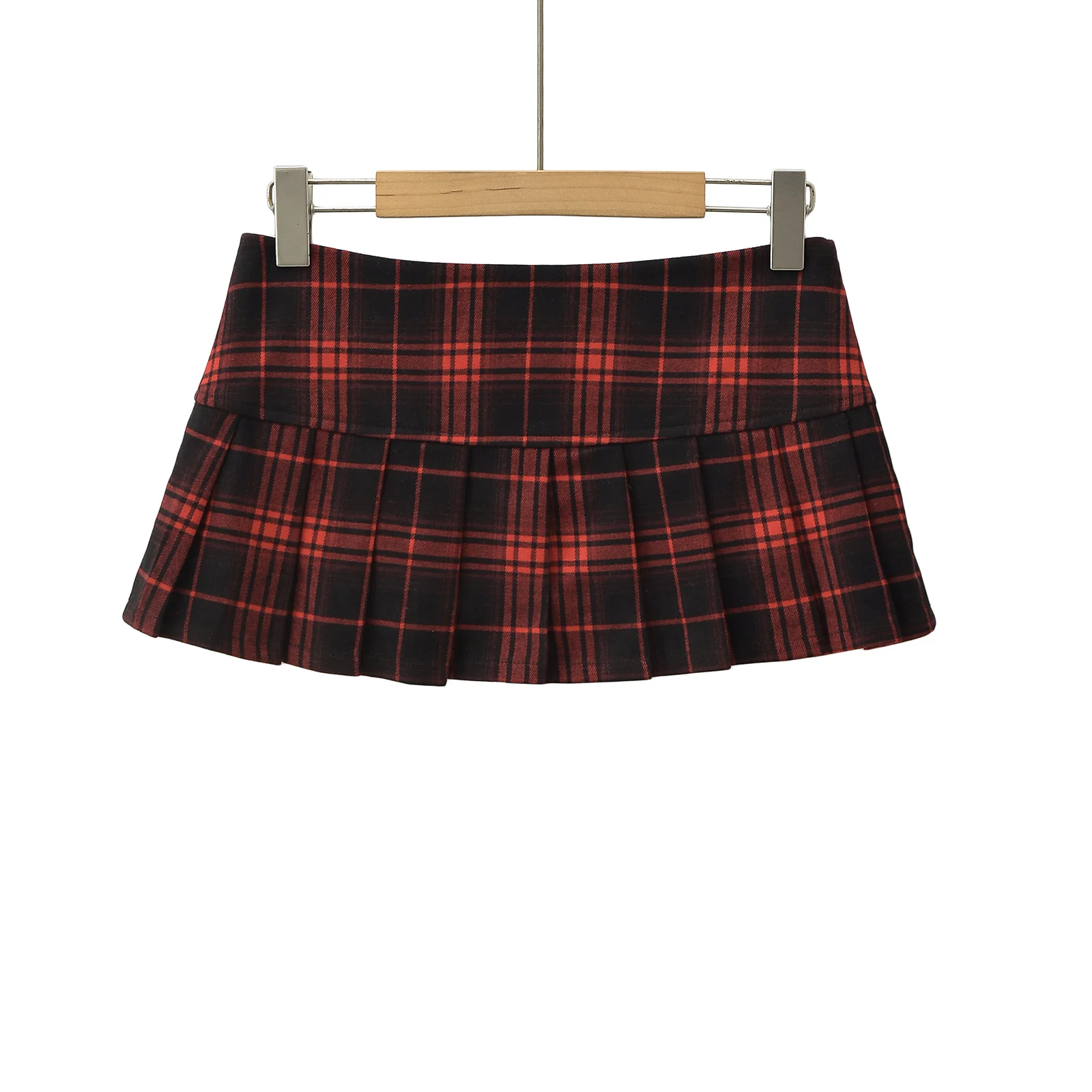 plaid skirts preppy style