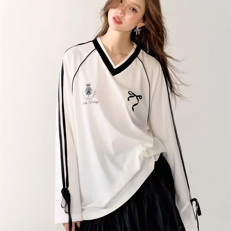 Oversized V-neck black jersey bow Tee