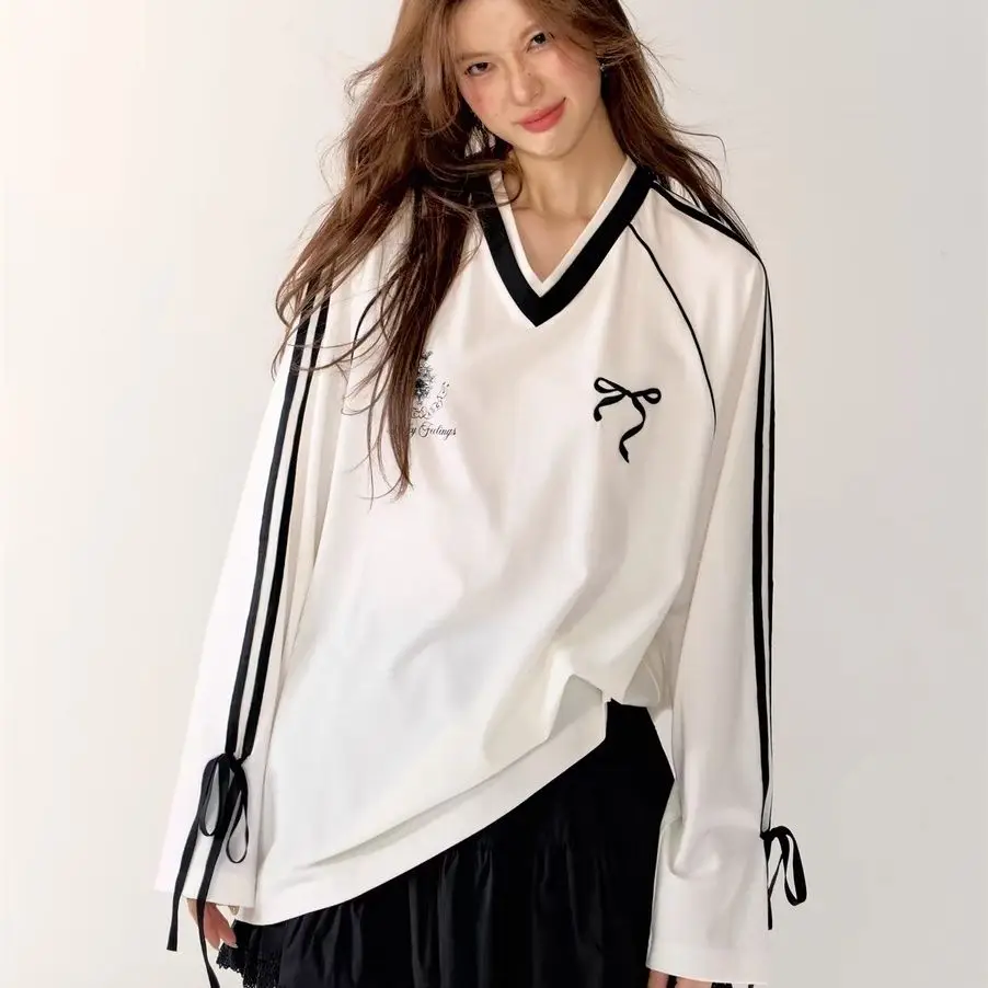 Oversized V-neck black jersey bow Tee