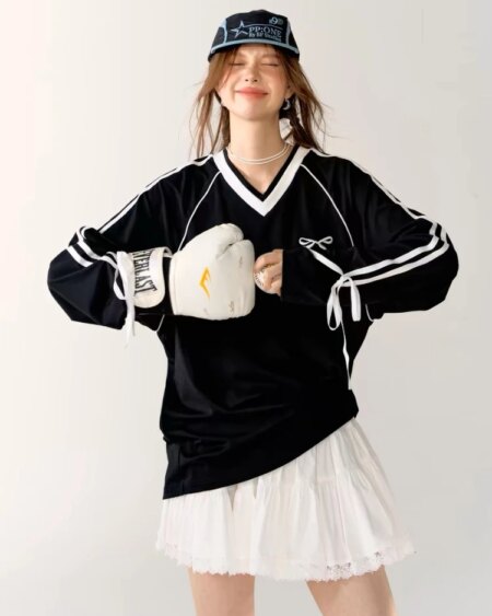 Oversized V-neck black jersey bow Tee