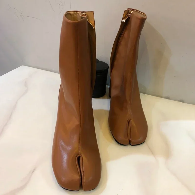 Leather Tabi Boots
