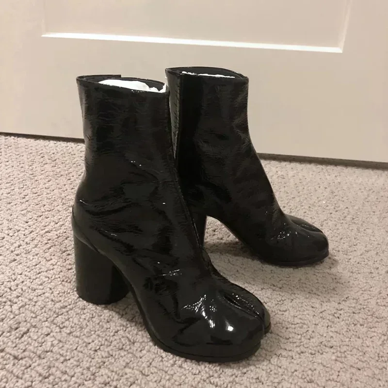 Leather Tabi Boots