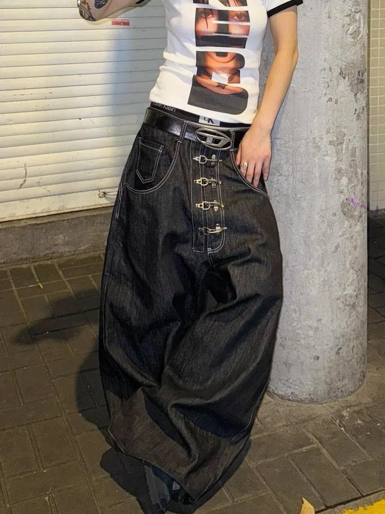 Metal Buckle Design Curved Wide-leg Jeans Metal Buckle Design Curved Wide-leg Jeans