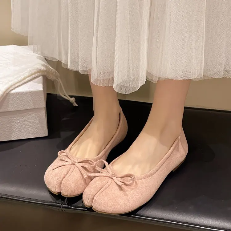 Tabi Ninja Suede Flats shoes Tabi Ninja Suede Flats shoes