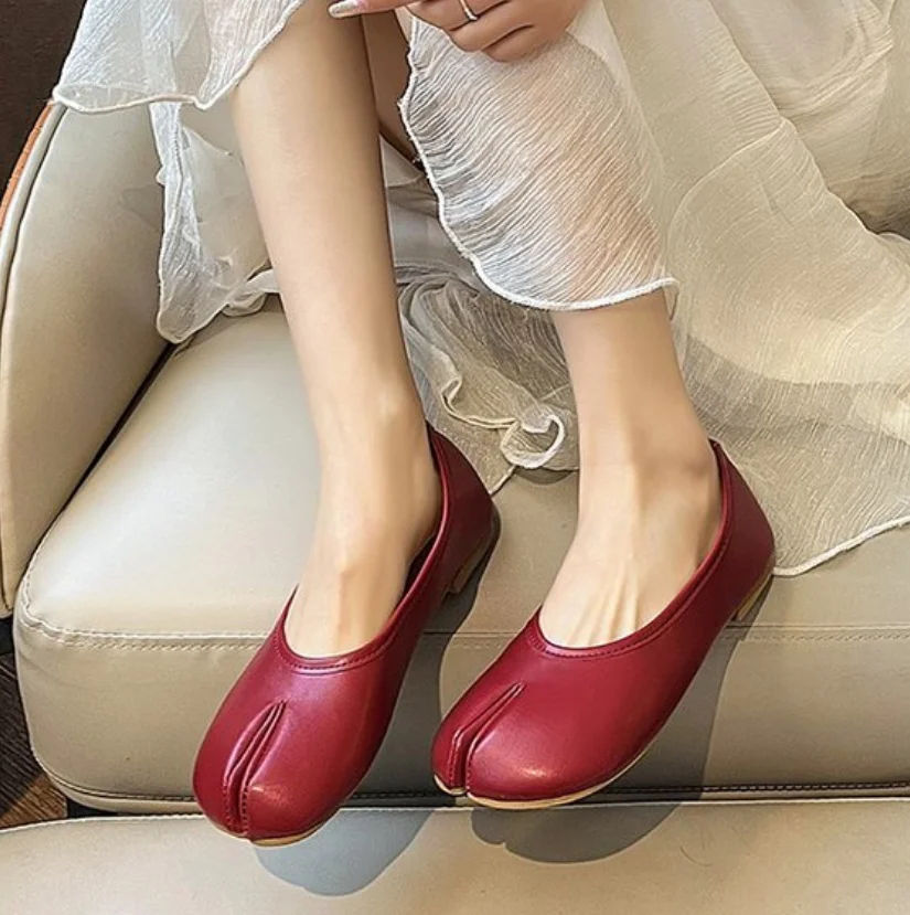 Tabi Ninja Suede Flats shoes Tabi Ninja Suede Flats shoes