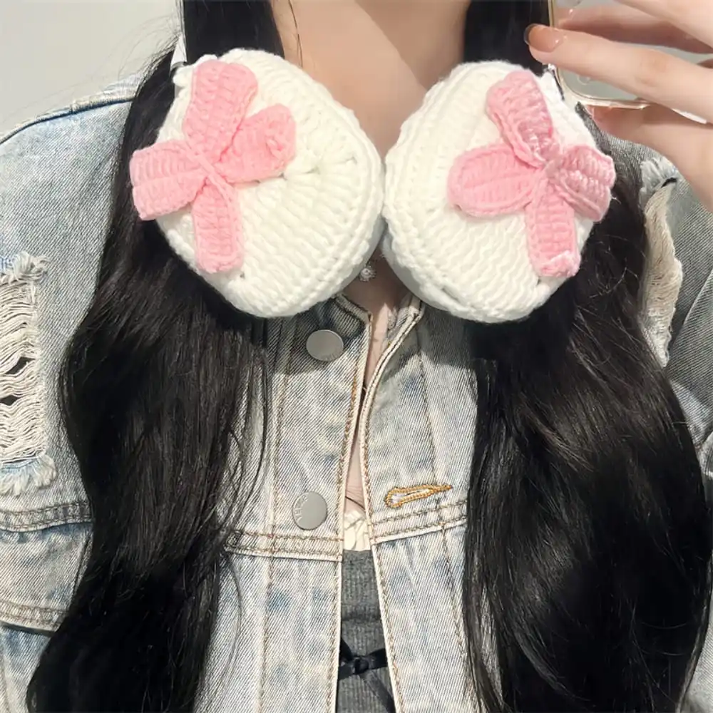 Bow Crochet AirPods Max Case