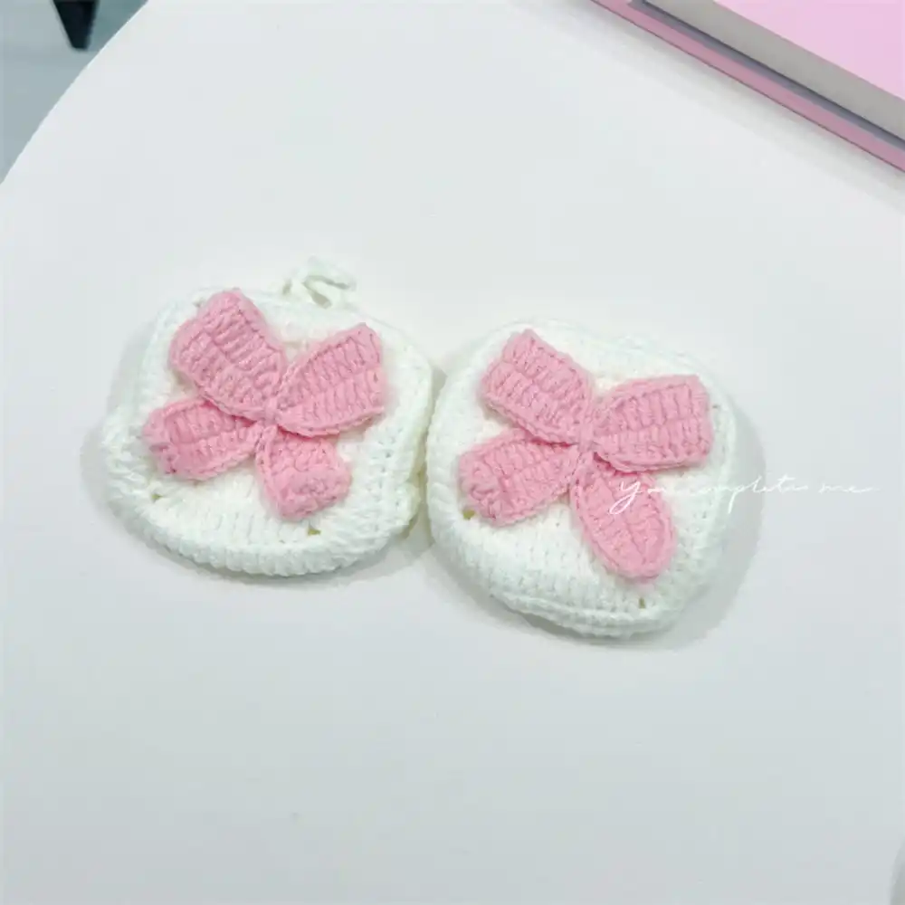 Bow Crochet AirPods Max Case