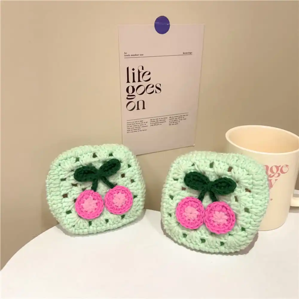 Bow Crochet AirPods Max Case
