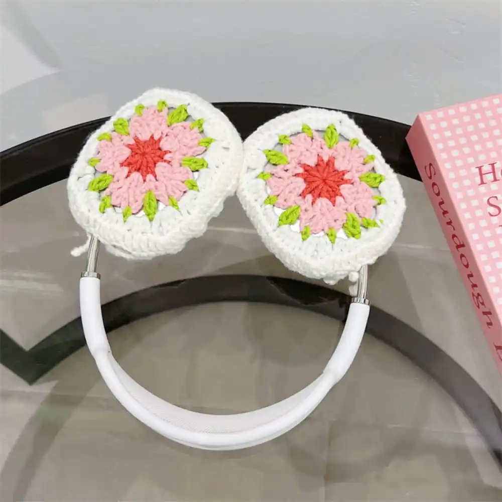Bow Crochet AirPods Max Case