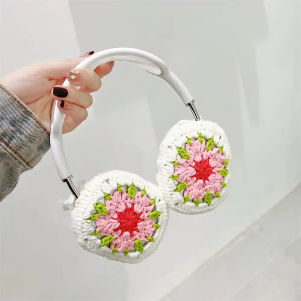Bow Crochet AirPods Max Case