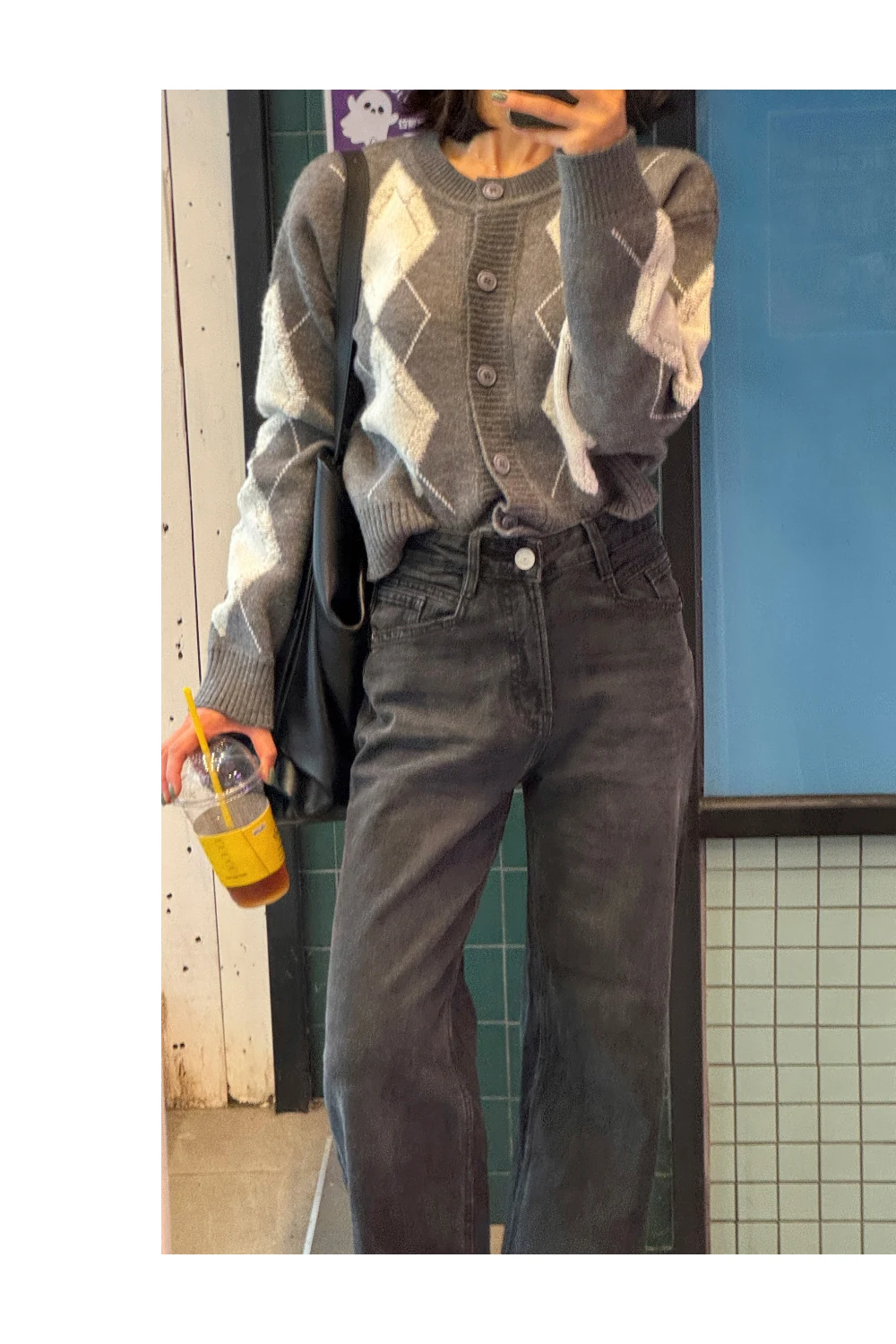 Hit Color Argyle Cardigan