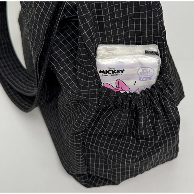 Korean nylon shoulder bag Korean nylon shoulder bag