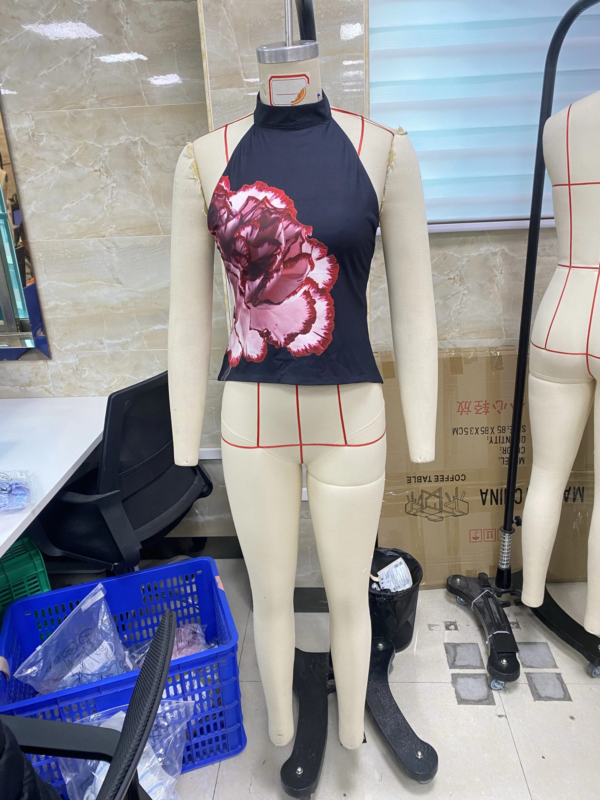 Y2K halter neck crop top women