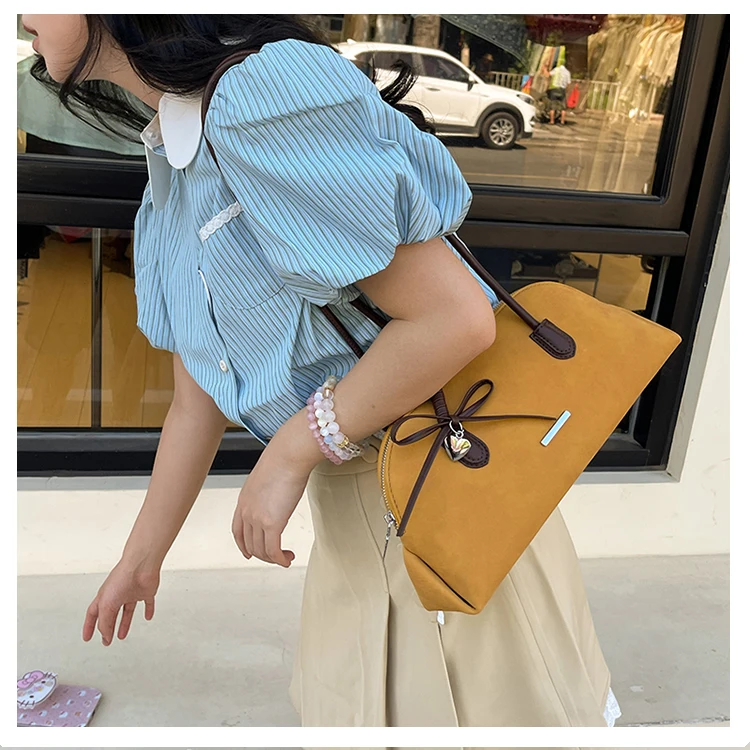 Retro American Style Crossbody Bag