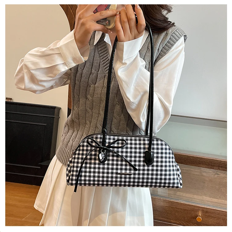 Retro American Style Crossbody Bag
