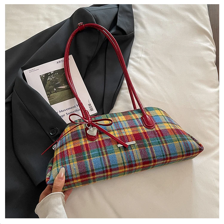 Retro American Style Crossbody Bag