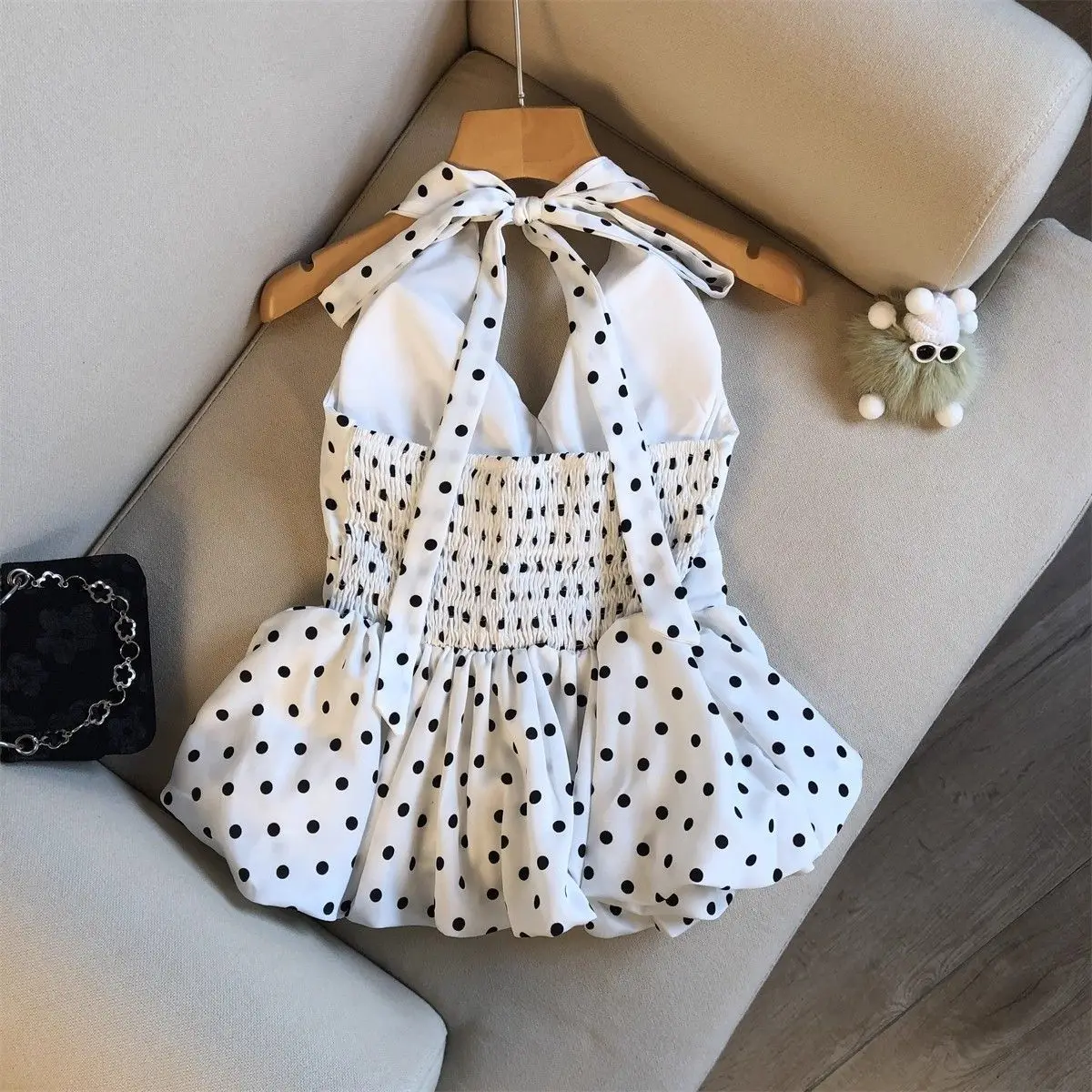 Polka Dots V neck Crop Tops