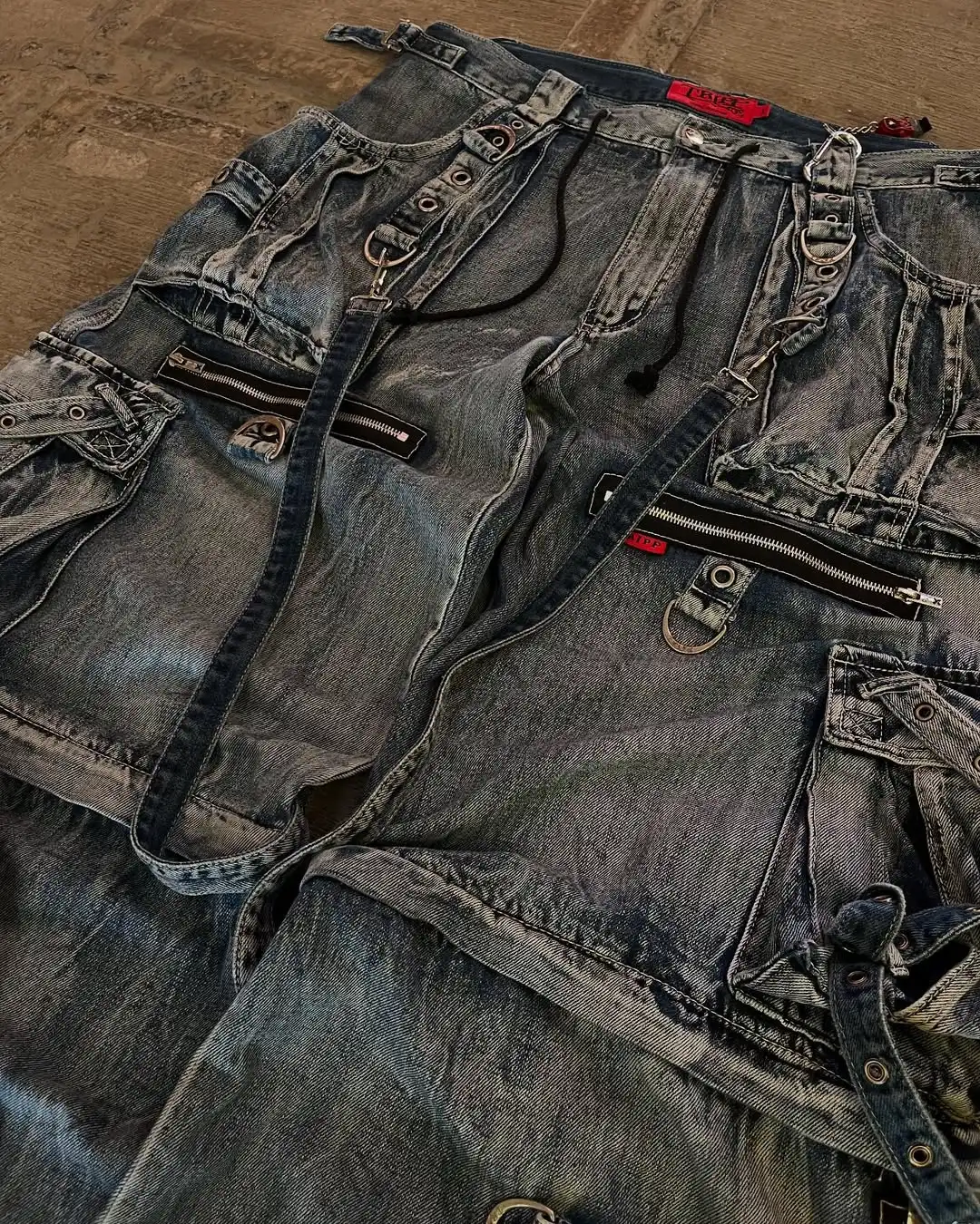 Wide Leg Cargo Jeans Wide Leg Cargo Jeans - Image 4