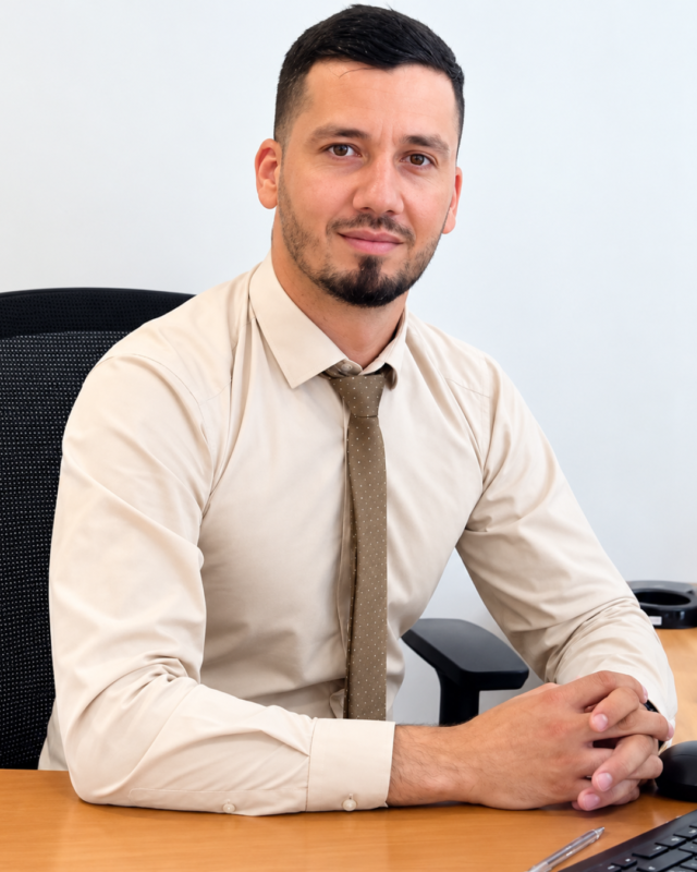 owner el ayadi