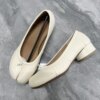 Mira Split-Toe Low Heel Shoes - Image 3
