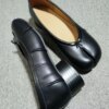 Mira Split-Toe Low Heel Shoes - Image 5